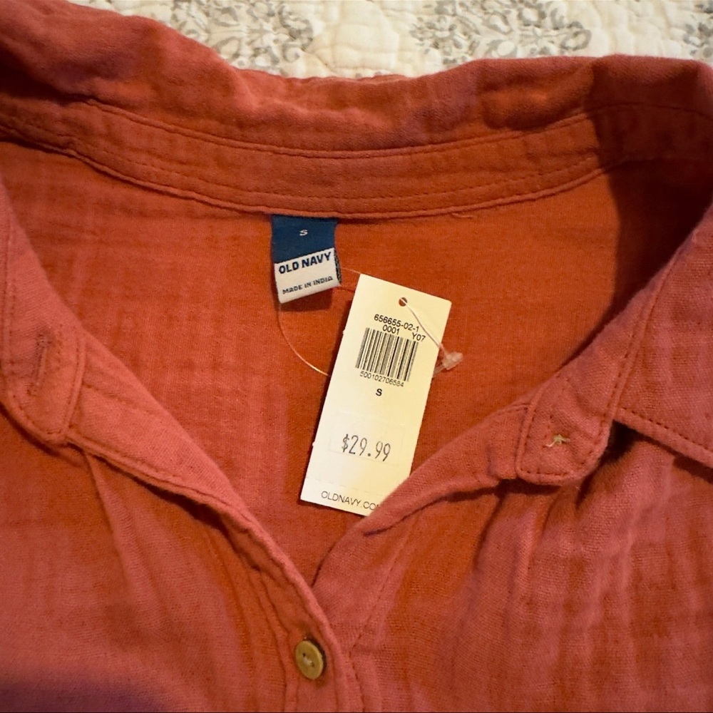 Old Navy Cropped Oversize Button-up Shirt Coral Size S (fits large)
